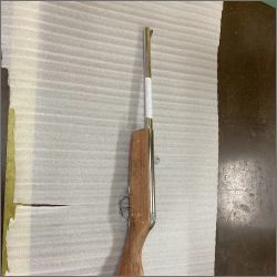 射的銃修理（2023）